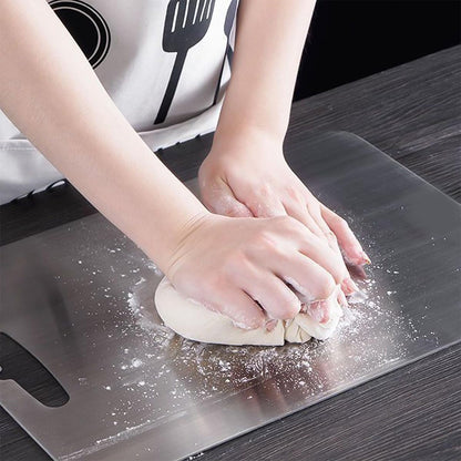 12249_ss_chopping_board_31x20cm_1pc dough preparation