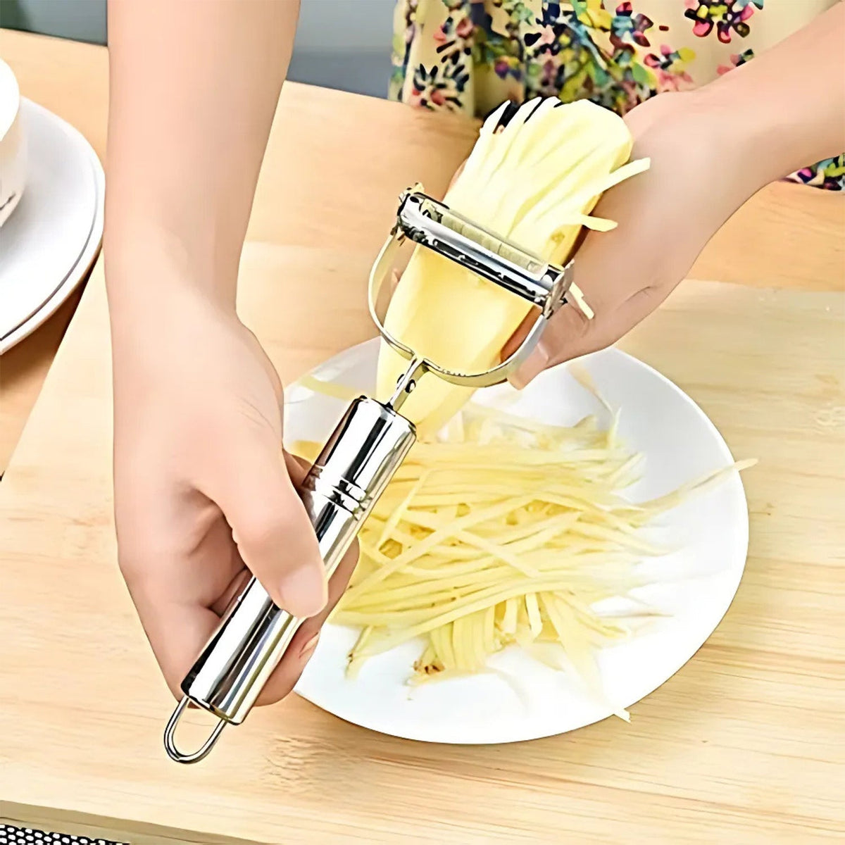 5505_2in1_steel_peeler_1pc use-detail