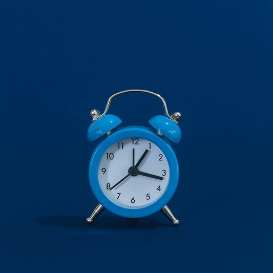 Classic Retro Mini Twin Bell Alarm Clock – Small Size Table Clock with Loud Ring, Battery Operated Analog Desk Clock for Study, Office, Kids Room & Home Decor (Blue, Portable Miniature Design)