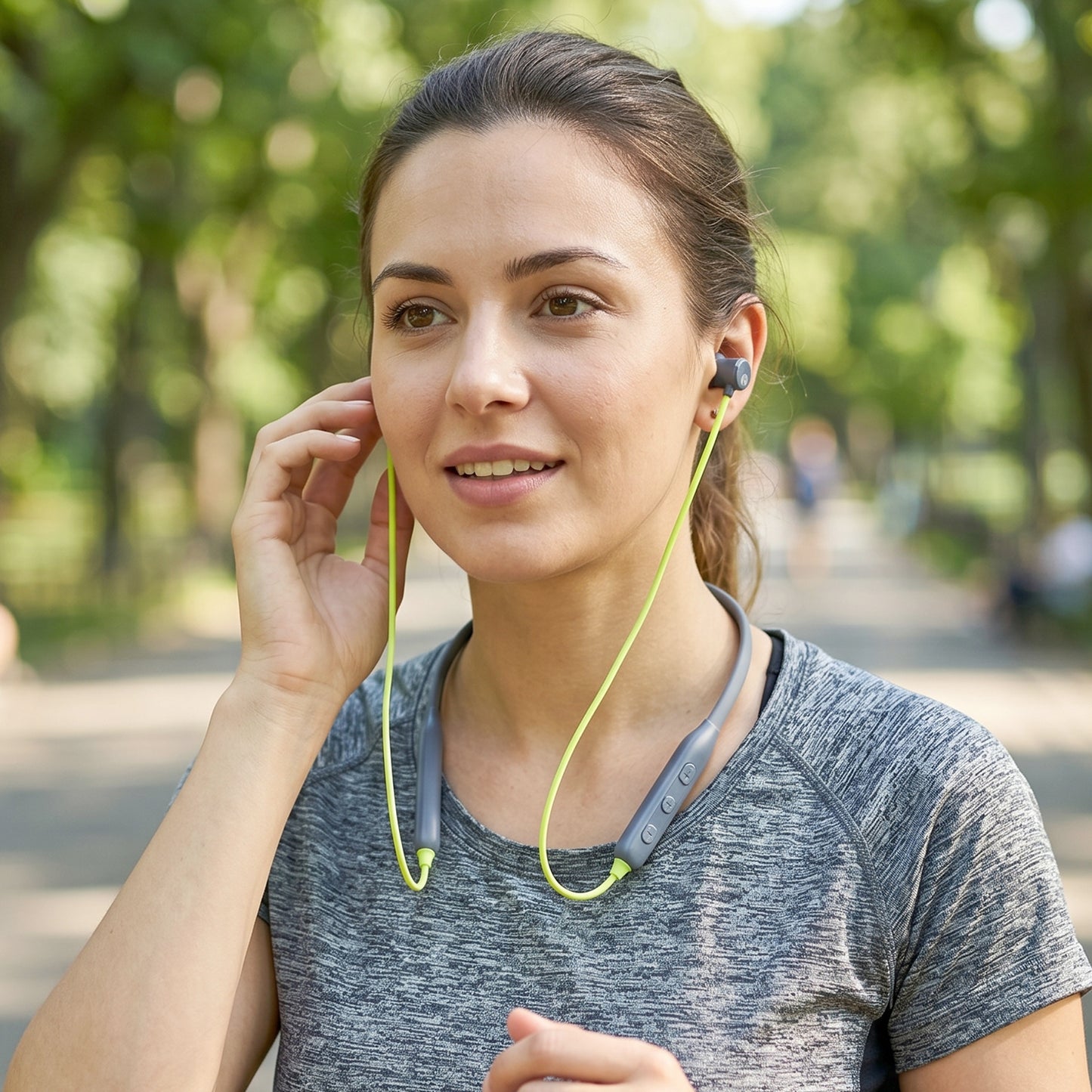 Wireless Bluetooth Neckband Earphones, Neck band with Magnetic On / Off Earbuds