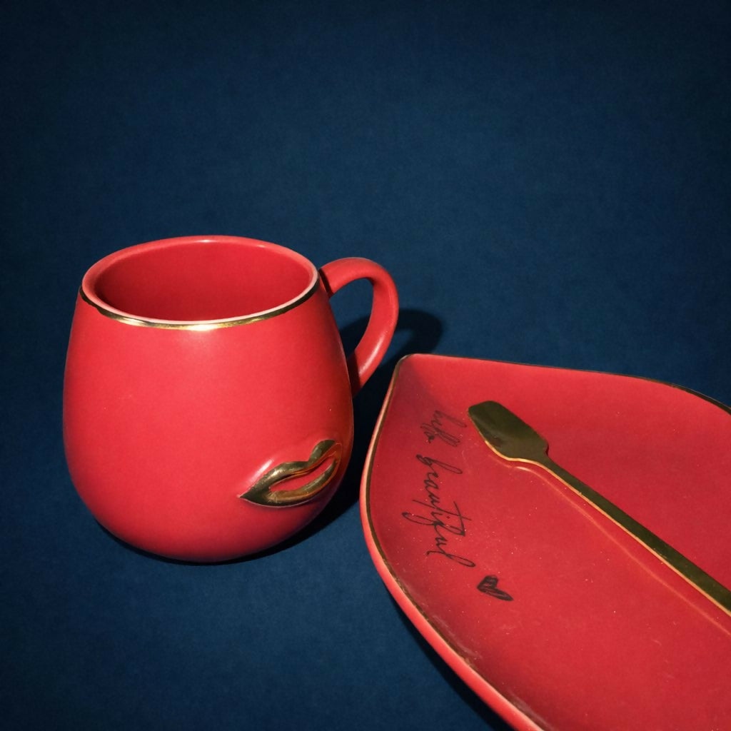 Red Ceramic Coffee Mug with Tray & Spoon Lip Design Cup Set