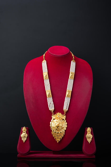 Moti Har Rani Set with Earring