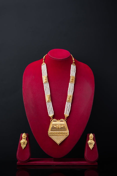 Moti Rani Har Necklace with Earring Set