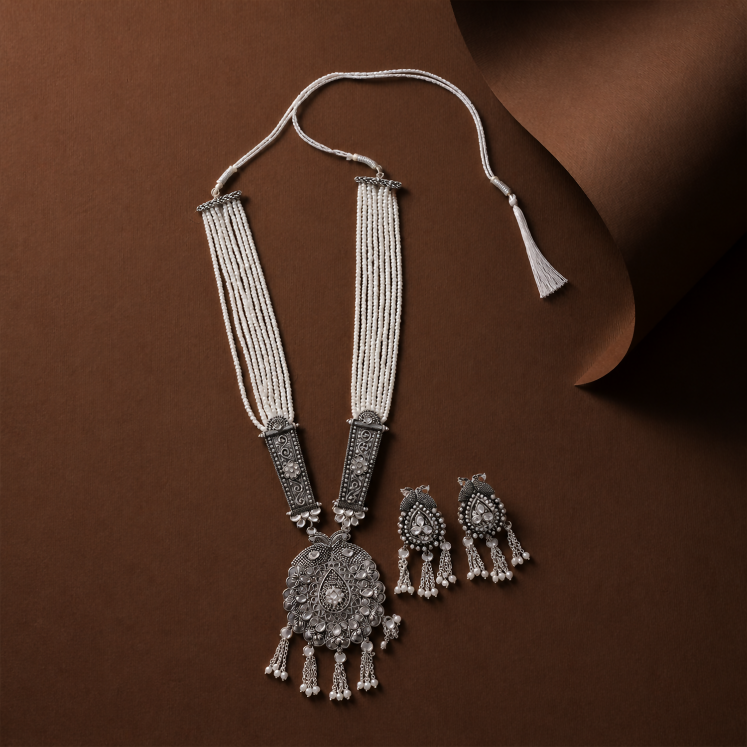 Matching earrings for pearl necklace set