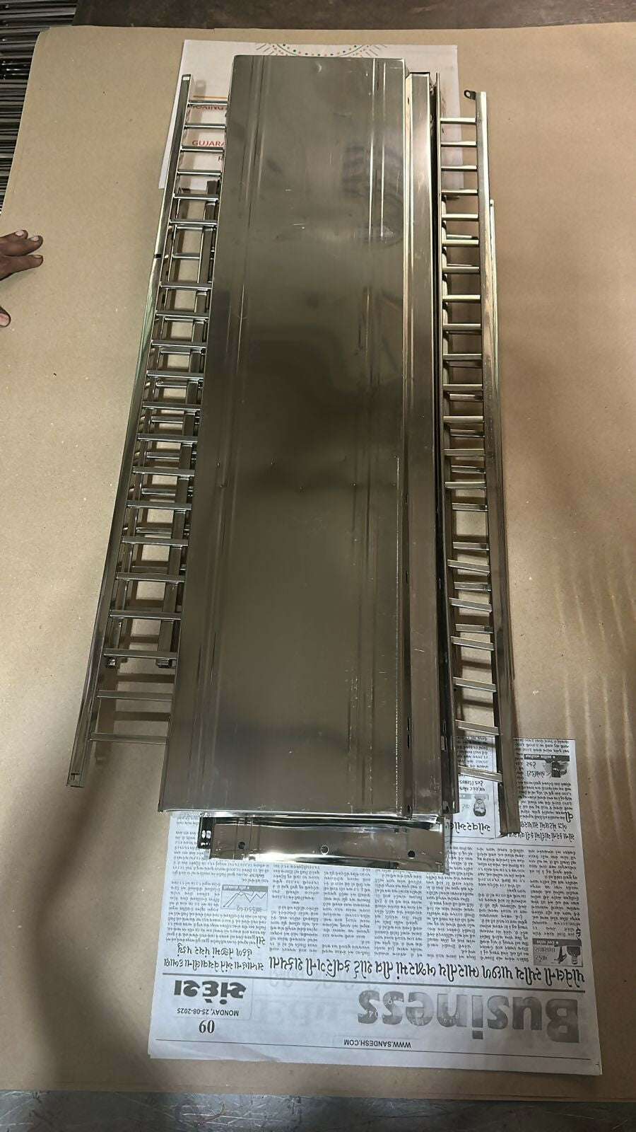 Stainless Steel Wall Mounted Kitchen Rack 7-Tier Space-Saving Organizer