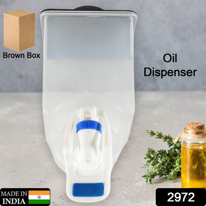 Oil dispenser wall mounted