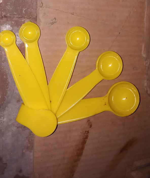0730 Plastic Measuring Spoons - Set of 5