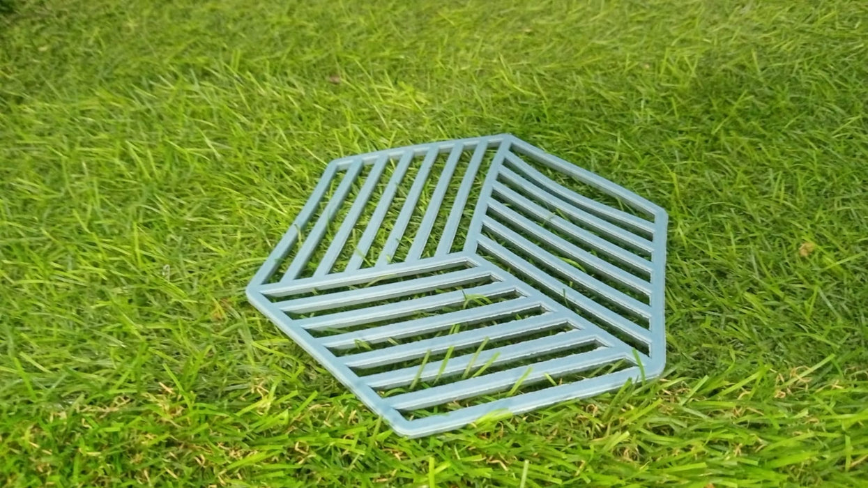 4051 Dining Table mat Heat Insulation pad Nordic Heat-Resistant Anti-Scald mats Household Kitchen Pot mats Coasters ( 1 pcs )