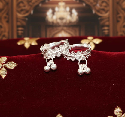 Silver-Plated Ethnic Toe Ring Bichiya with Traditional Ghungroo Bells