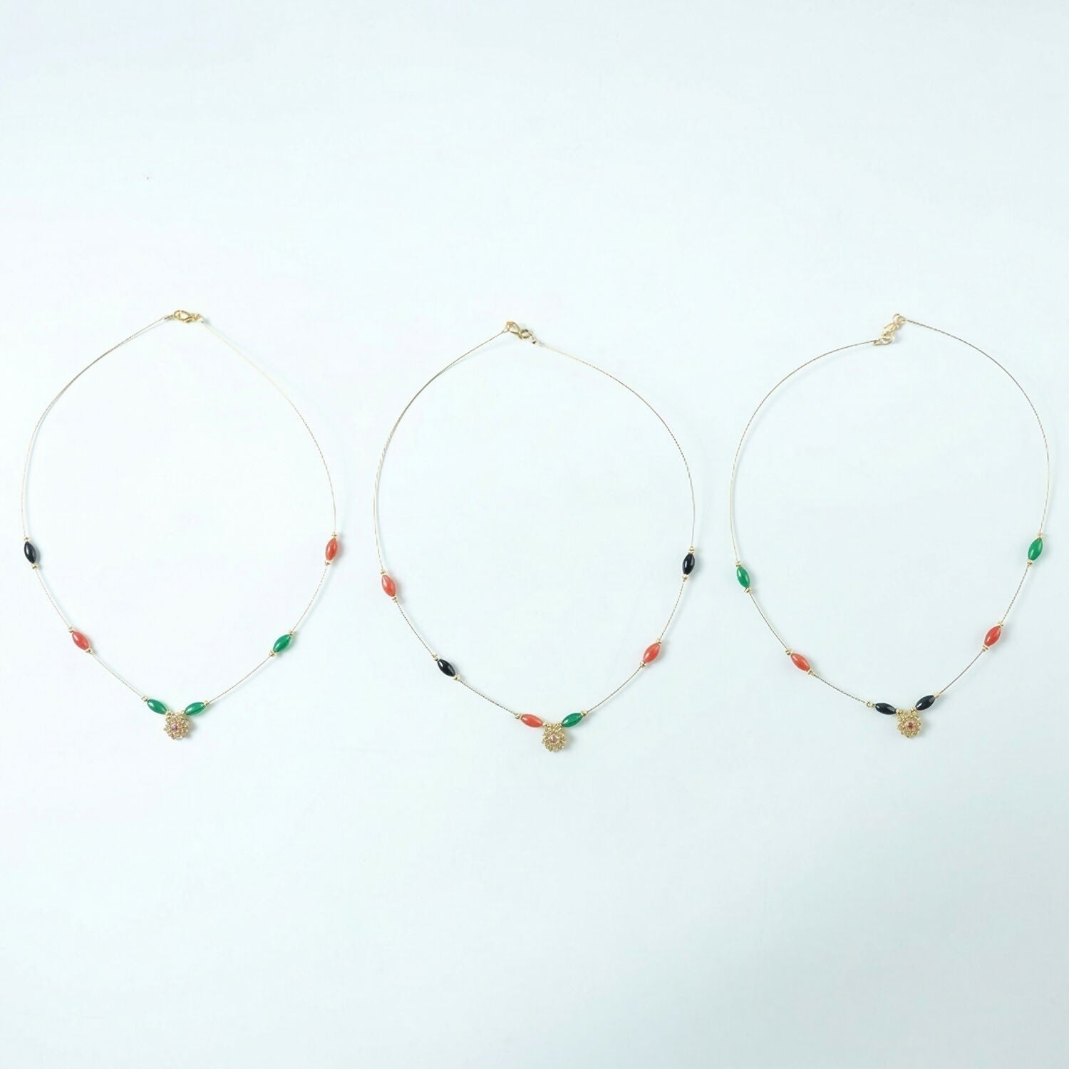 Multicolor Bead Gold Necklace with Elegant Floral Pendant (3Pc/Set)