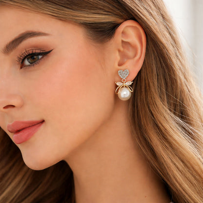 Heart Crystal & Pearl Bow Earrings packaging presentation