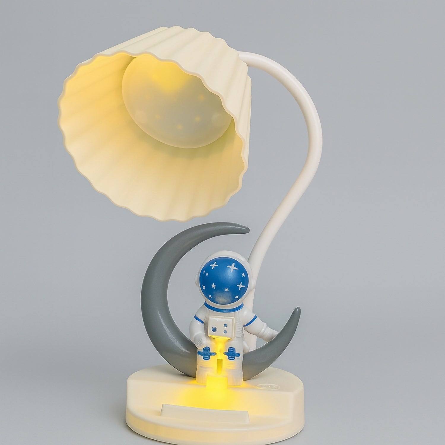Astronaut Moon LED Table Lamp with Soft Light, USB Rechargeable Night Lamp