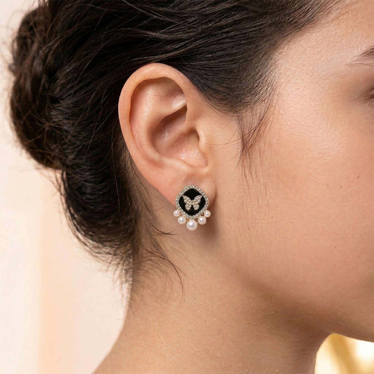 Luxury Butterfly Pearl Stud Earrings for Women And Girls