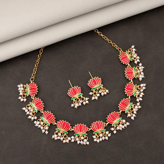 Elegant Gold-Toned Emerald & American Diamond Vine Necklace Set