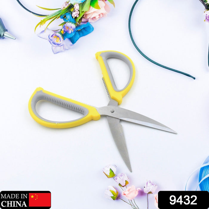Large Multipurpose Scissors: Comfort Grip & Precision Cuts (1 Pc)