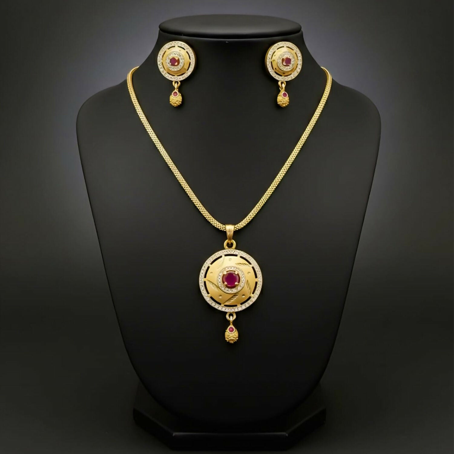 Elegant Gold-Plated Pendant and Earrings Set