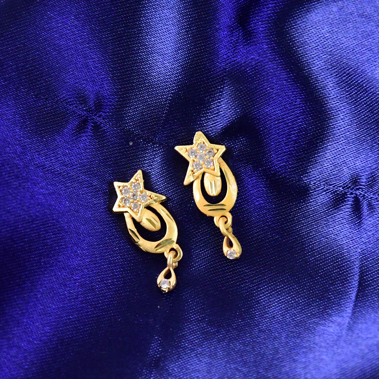 Star Motif Designer Drop Earrings with Subtle Crystal Embellishment