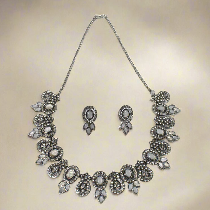 Elegant Diamond Necklace Set