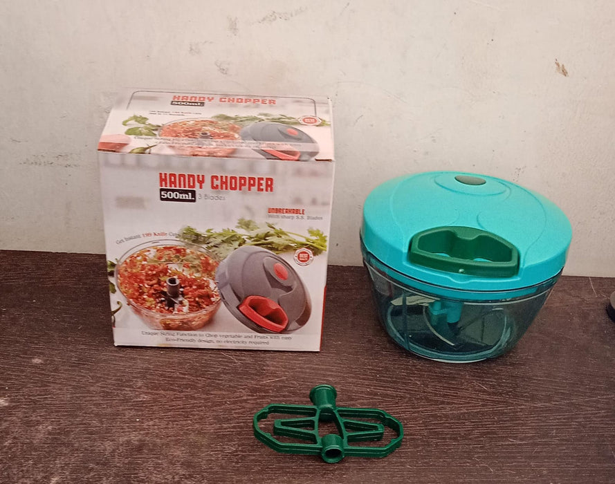 Effortless Chopping: Manual Food Chopper (Compact & Powerful)