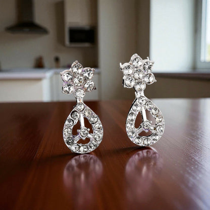 Elegant Crystal & Enamel Leaf Link Necklace Set with Pearl Drop (Multiple Colors)