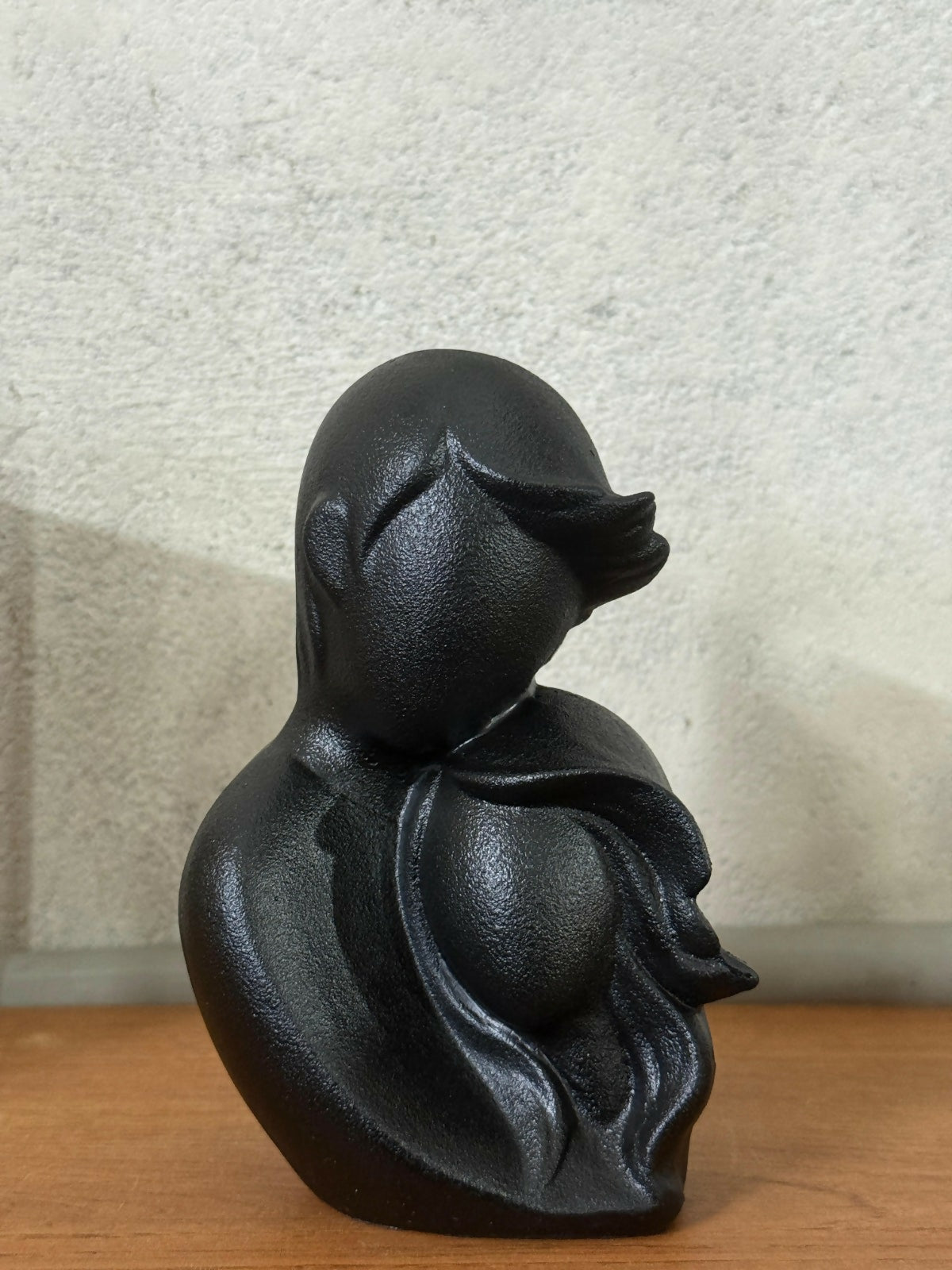 Abstract Couple Figurine Black | Modern Home Decor Tabletop Sculpture