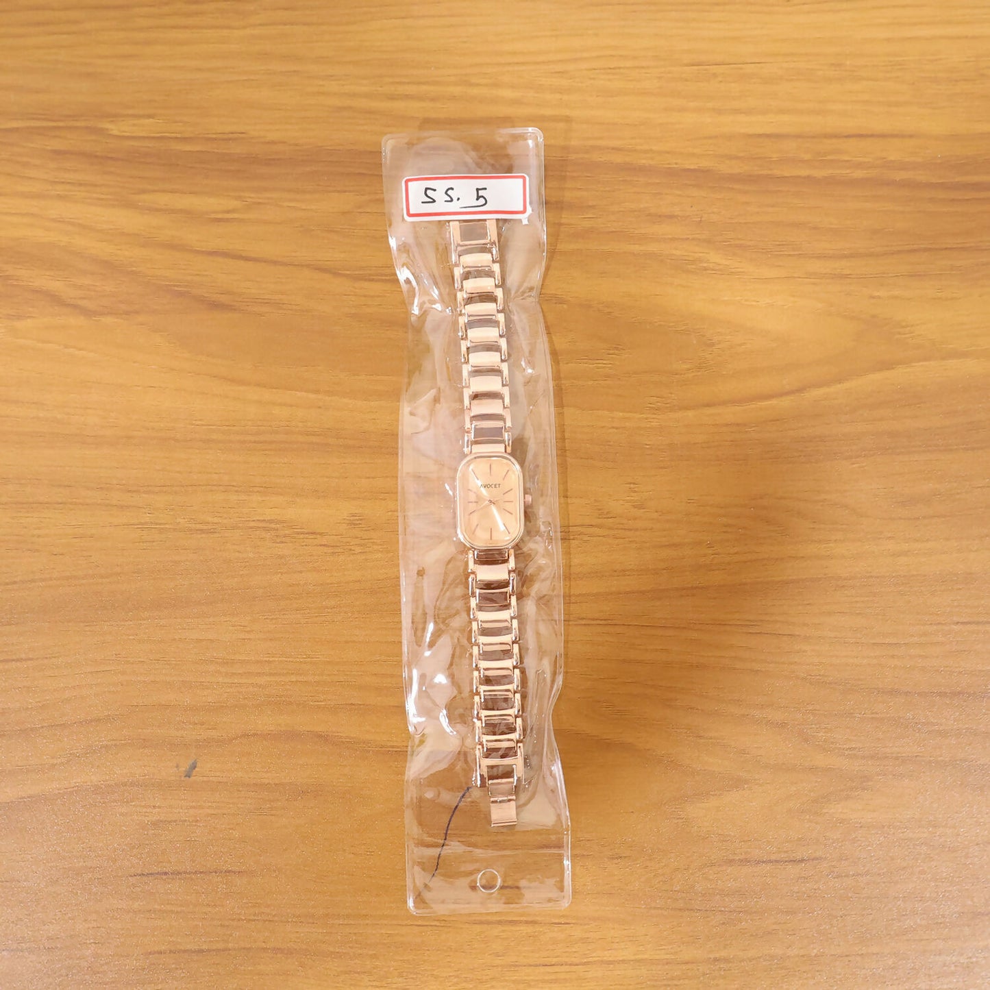 Elegant Rose Gold Rectangular Dial Women’s Watch with Premium Metal Strap