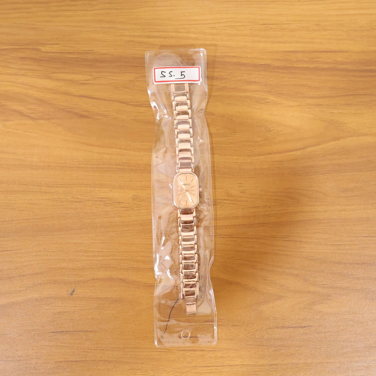 Elegant Rose Gold Rectangular Dial Women’s Watch with Premium Metal Strap