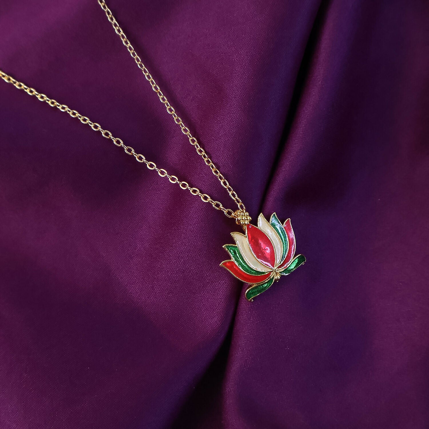 Traditional Lotus Flower Design Pendant Necklace with Chain for Women