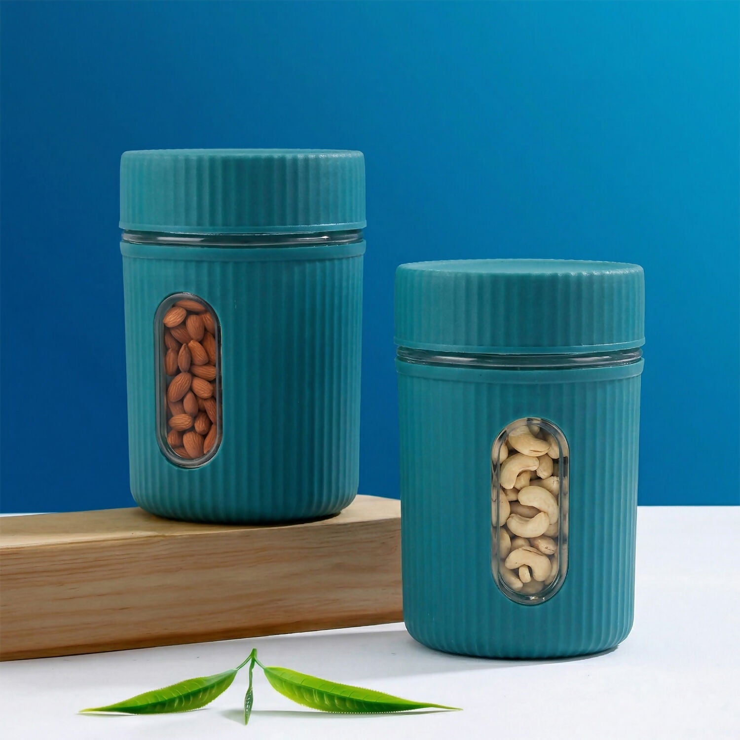Close-up of NG storage jar oval transparent window