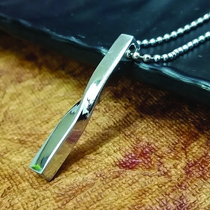 Sleek Bar Designe Chain Pendnet For mens