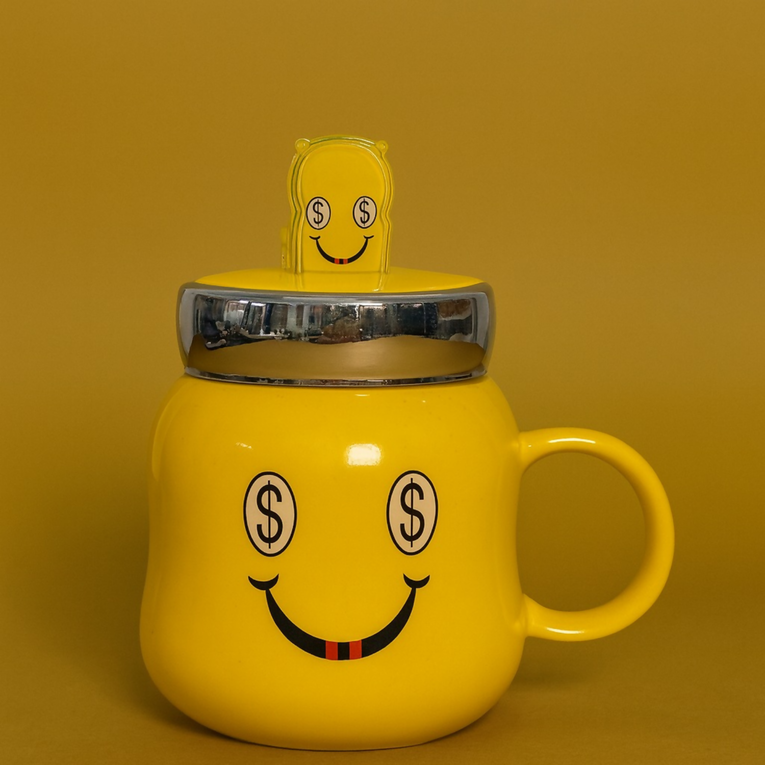 Cute Smiley Heart-Eyes Ceramic Mug with Lid & Handle | Adorable Yellow Coffee & Tea Cup for Home, Office & Gifting | Premium Glossy Finish Emoji Style Mug for Hot Beverages, Milk, Tea, Coffee & Cocoa