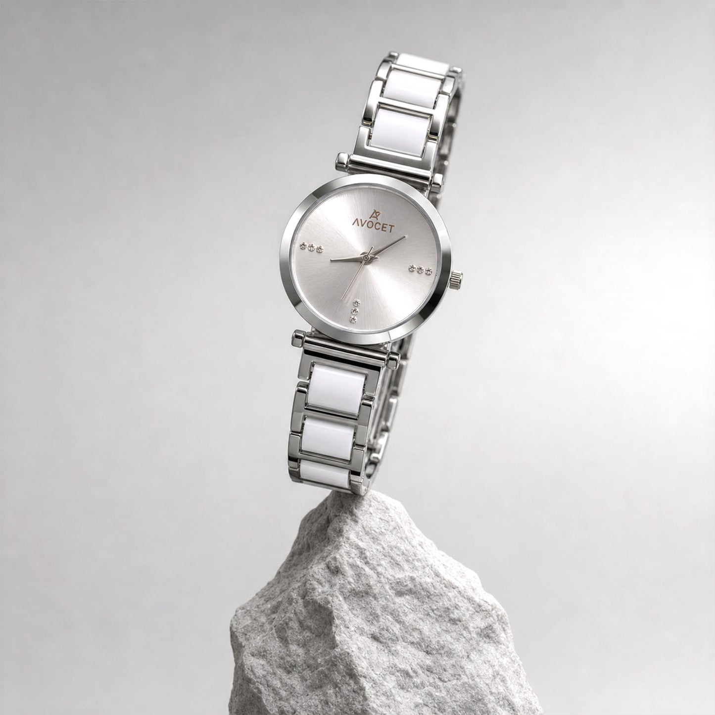 Silver Round Shape Dial Watch with White Metal Strap Design for Women