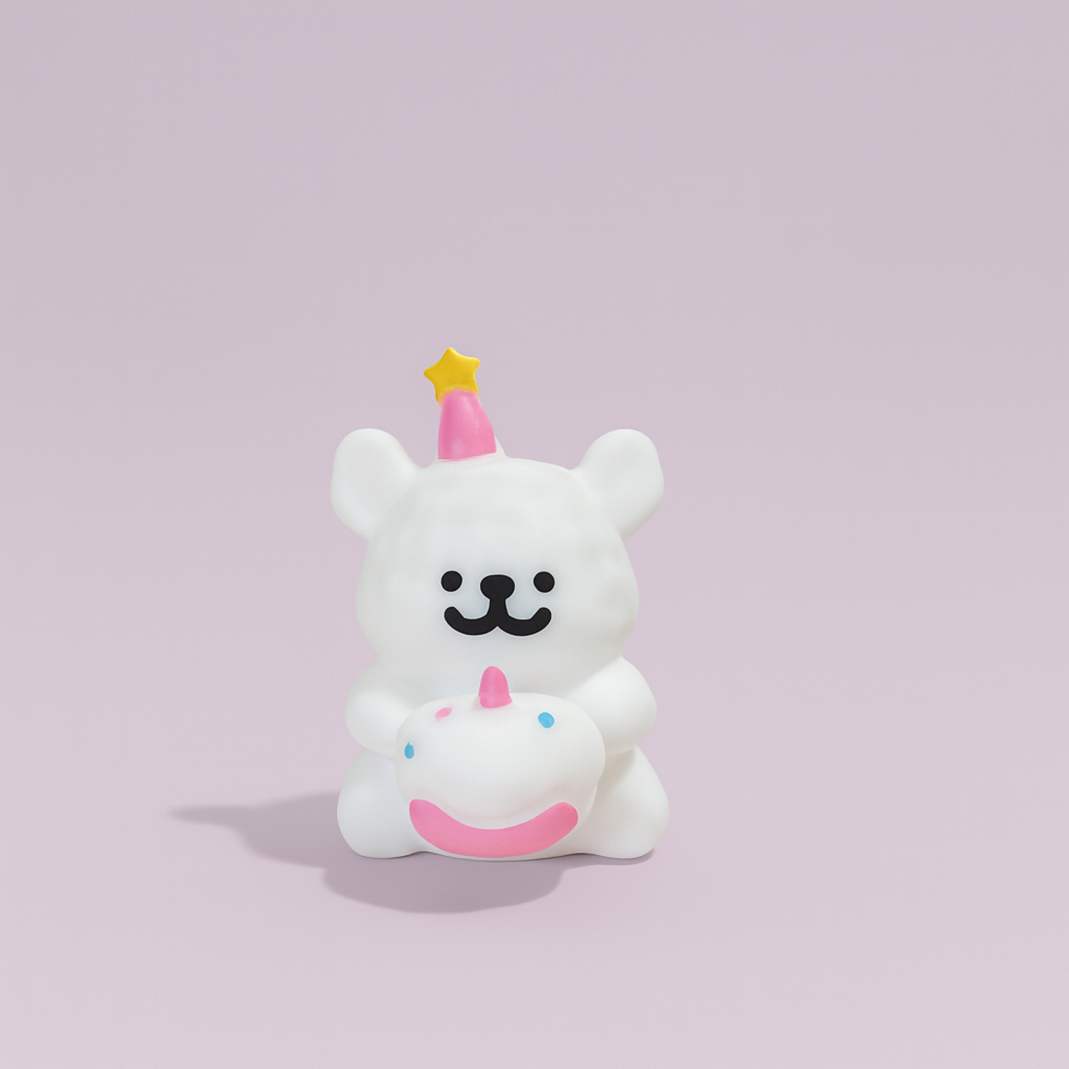 Cute Bear Holding Cake Mini Figurine – Adorable Kids’ Desk & Room Decoration