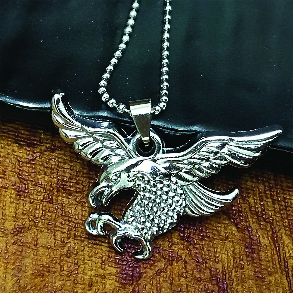 Stylish Flying Eagle chain pendent