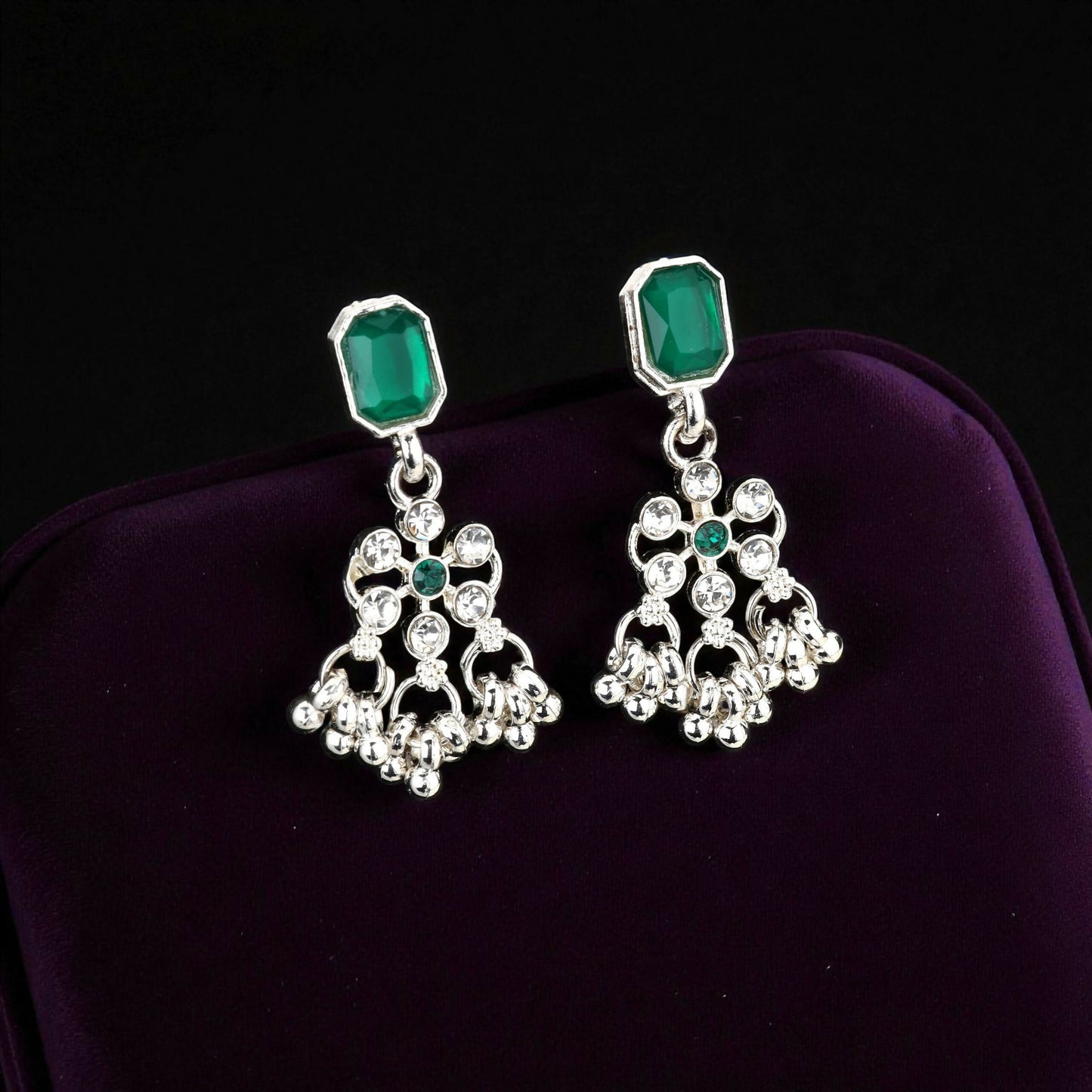 Oxidized Silver Green Teardrop Scallop Choker Set