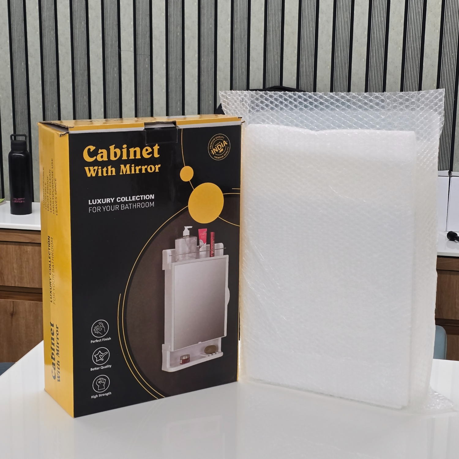 WALL-MOUNTED MIRROR CABINET 12X21inch