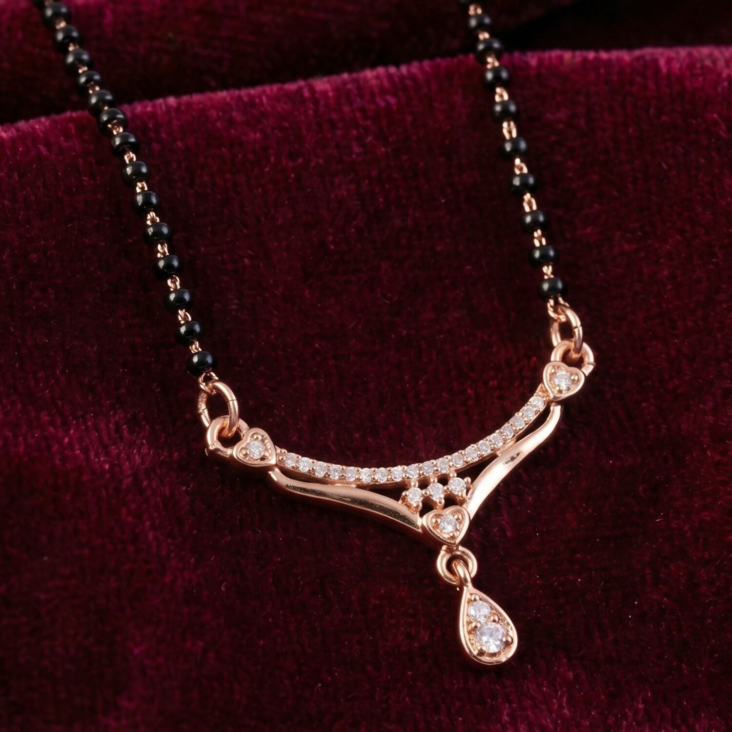 Classic Drop Pendant Mangalsutra with Curved Stone Bar