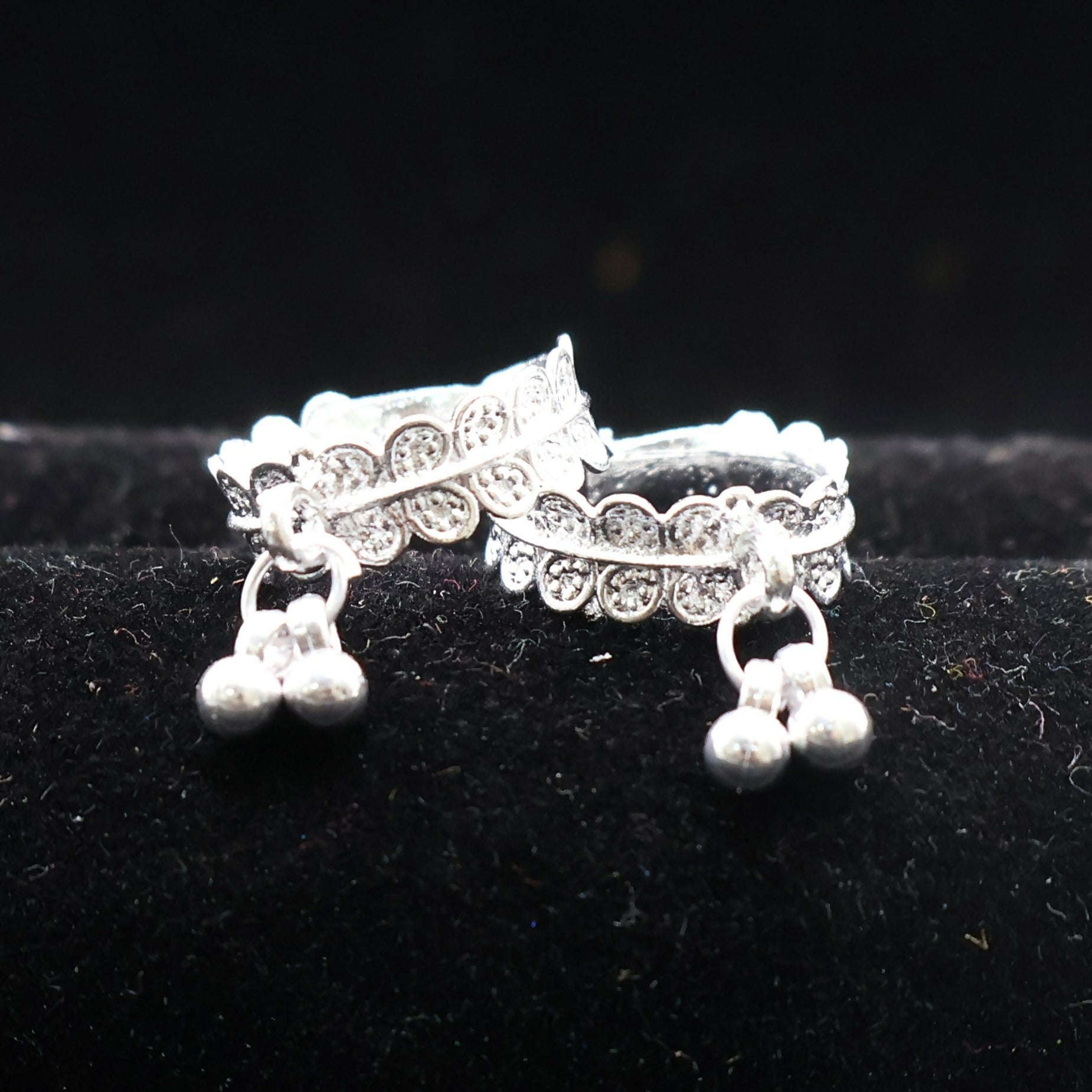 Silver Adjustable Toe Ring with Ghungroo Charm for woman and girls