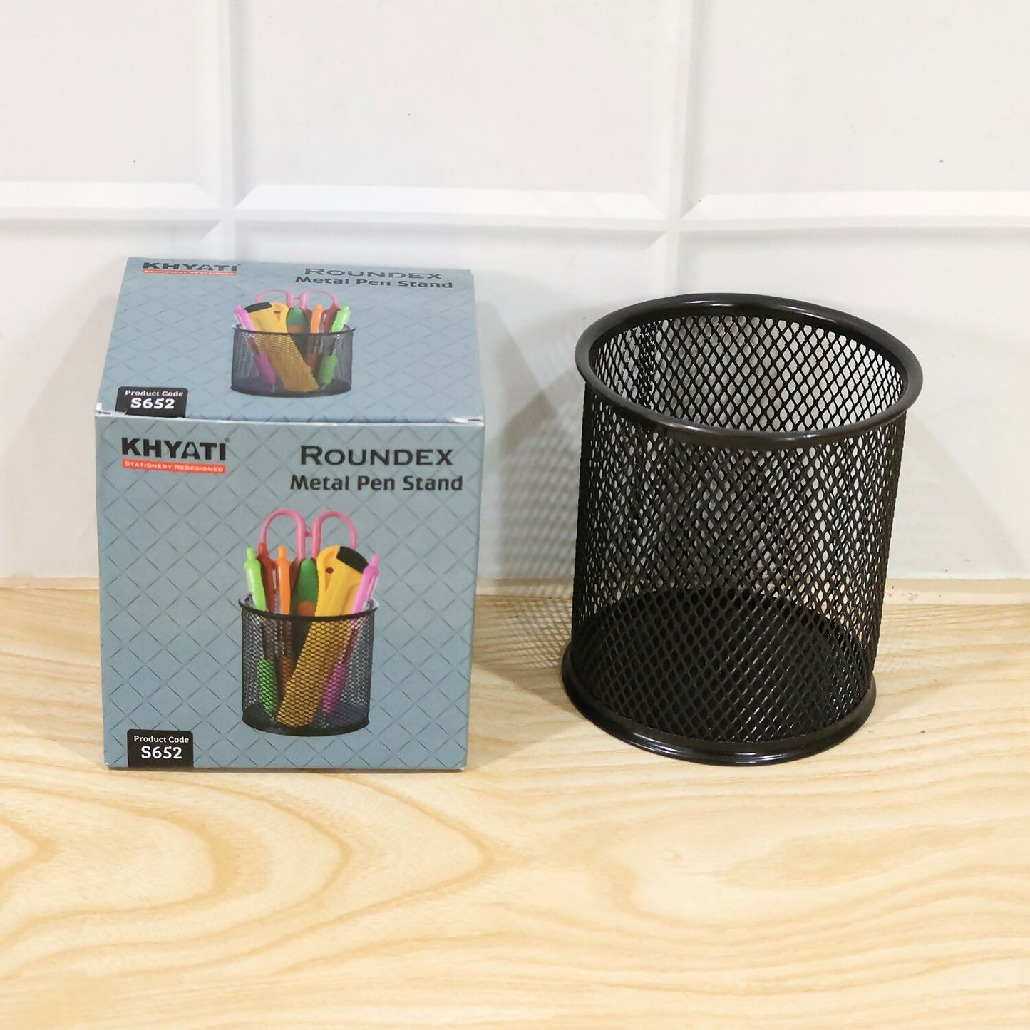 Roundex-Metal-Pen-Stand-06