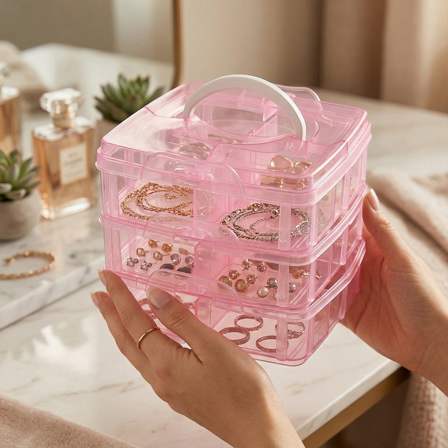 Craft storage box with removable dividers