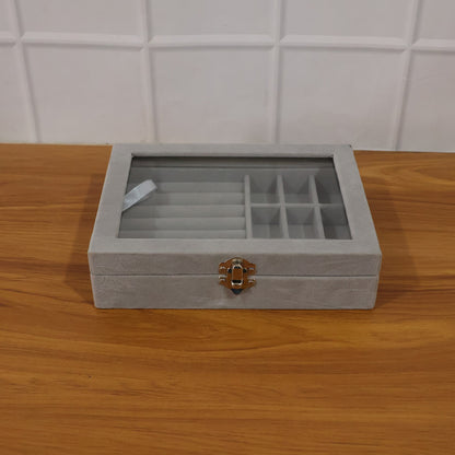 Back view of velvet jewellery organizer box