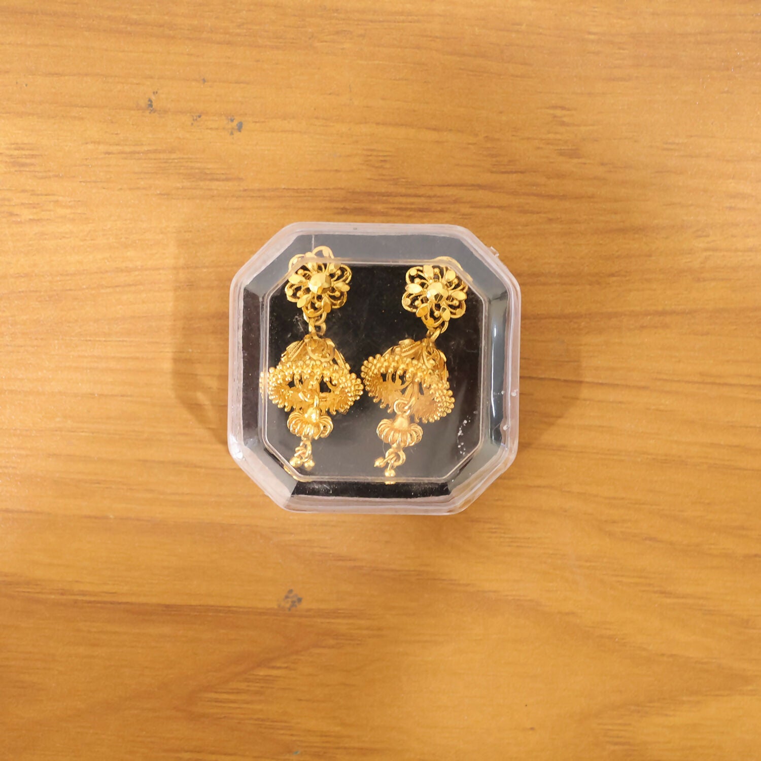 Royal Ethnic Gold Jhumka Earrings with Intricate Detailing