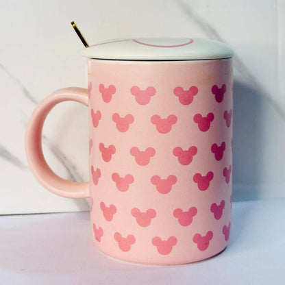 Large Ceramic Coffee Mug with Lid and Spoon – Modern Matte Finish Cup with Cute Character Pattern – Perfect for Tea, Coffee, Hot Chocolate, Milk – Ideal for Office, Home, Gifting & Daily Use