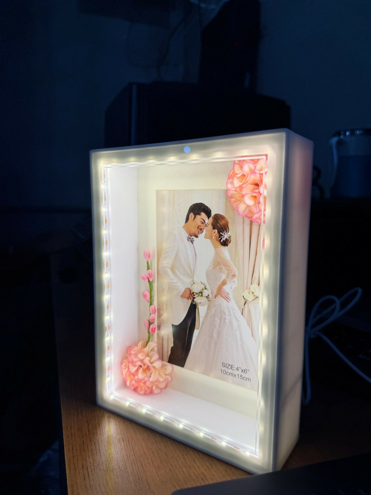 LED Photo Frame with Decorative Flower Design Tabletop Gift Frame ( Design may vary a little)