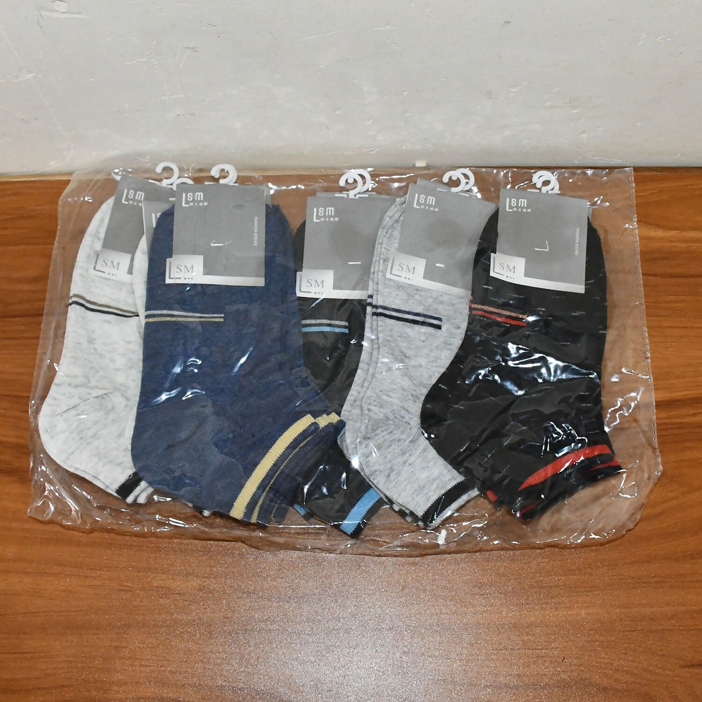 Premium Quality Ankle Length Cotton Socks for Men & Women – Multicolor – Pack of 10 Pairs
