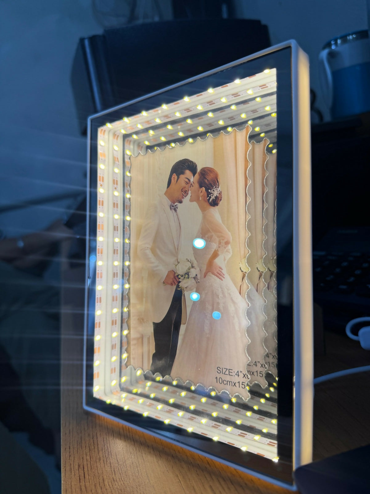 Infinity LED Photo Frame with Mirror Effect Tabletop Decorative Frame