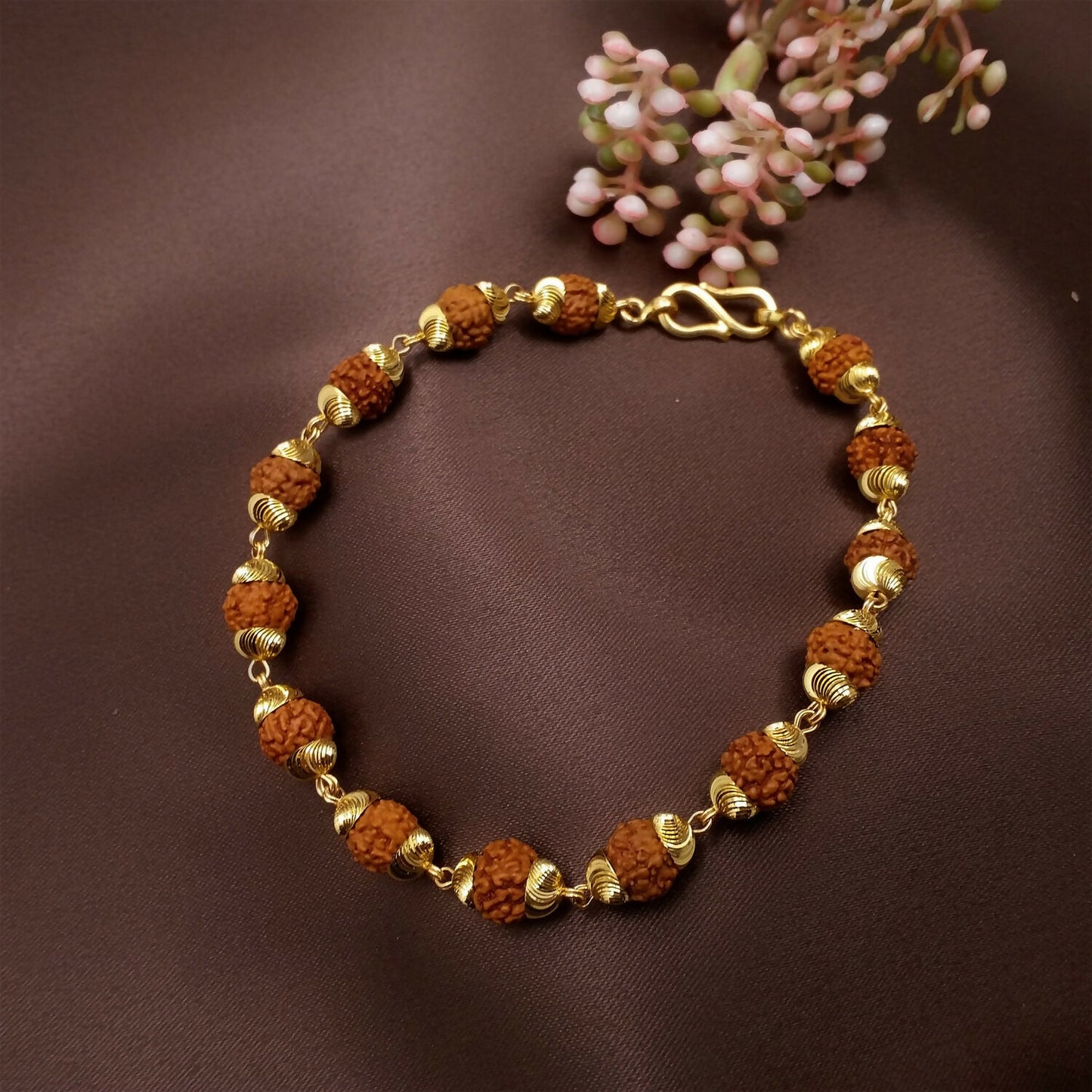 Rudraksha Gold Necklace & Bracelet Set with Designer Pendant