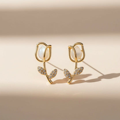 Luxury Designer Pearl Tulip Stud Korean Style Earrings – Aesthetic Floral Jewelry for Women