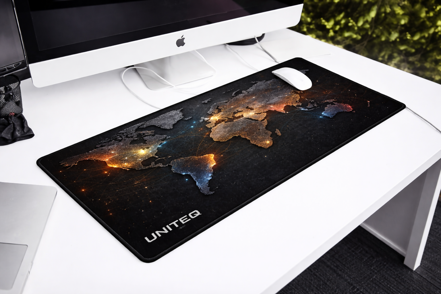 Waterproof surface of UNITEQ mouse pad with water drops