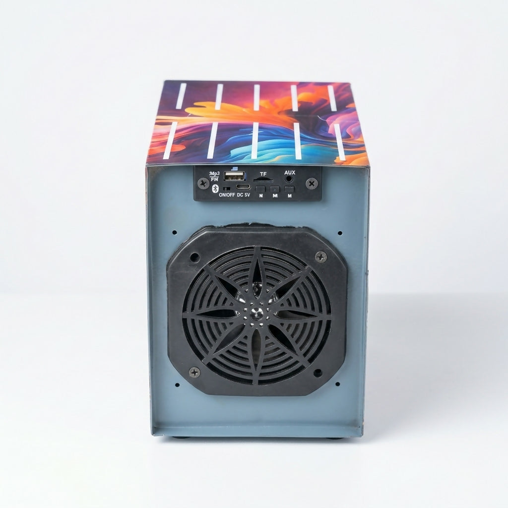 Side detail of KD TOYS Thar Roxx portable speaker wheels